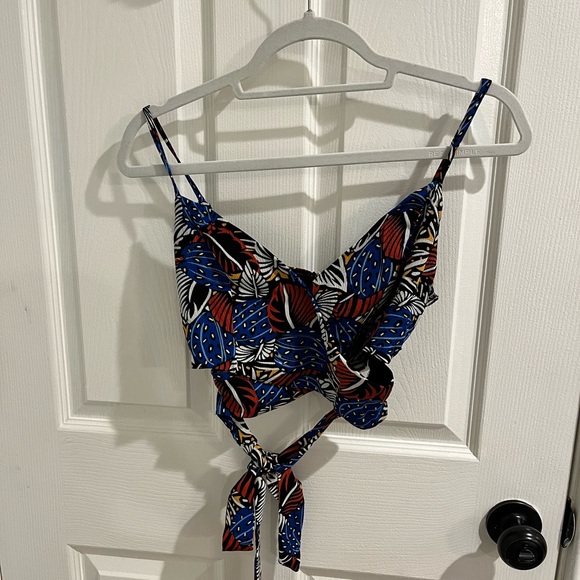 Lulus Two piece jumpsuit with floral print -XS - Picture 3 of 6